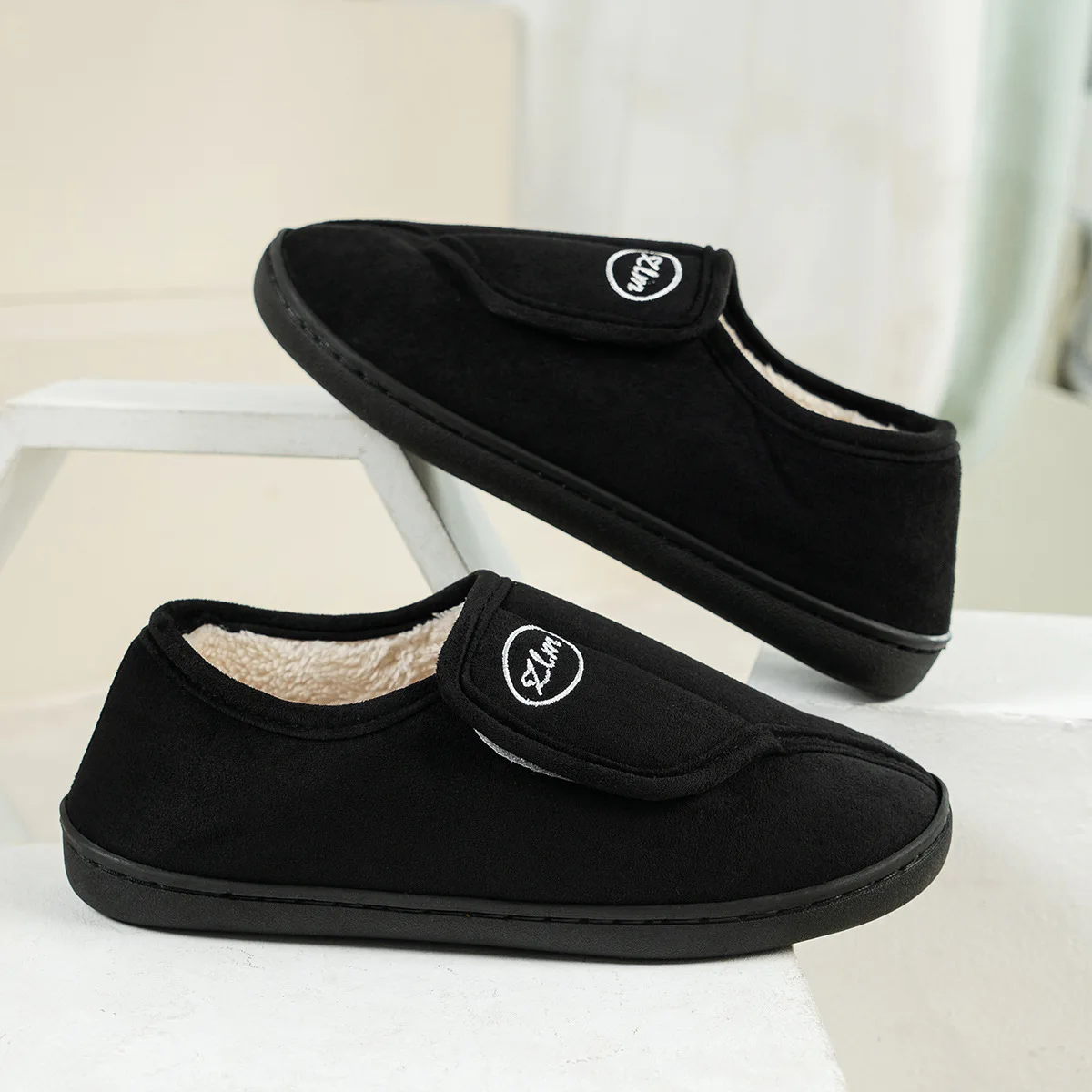Sandal Rumah dengan Perekat Ve - Men'S Fashion News ulasan dan harga